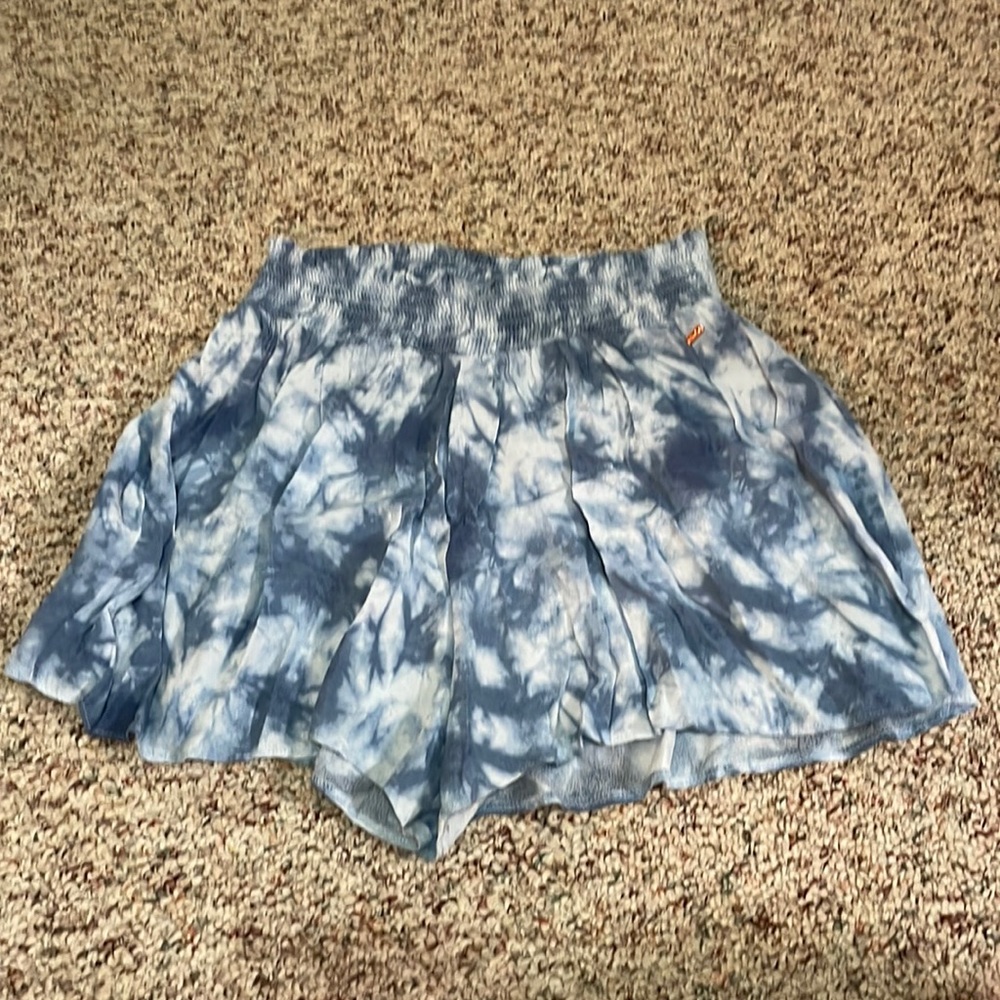 Tie dye flowy shorts